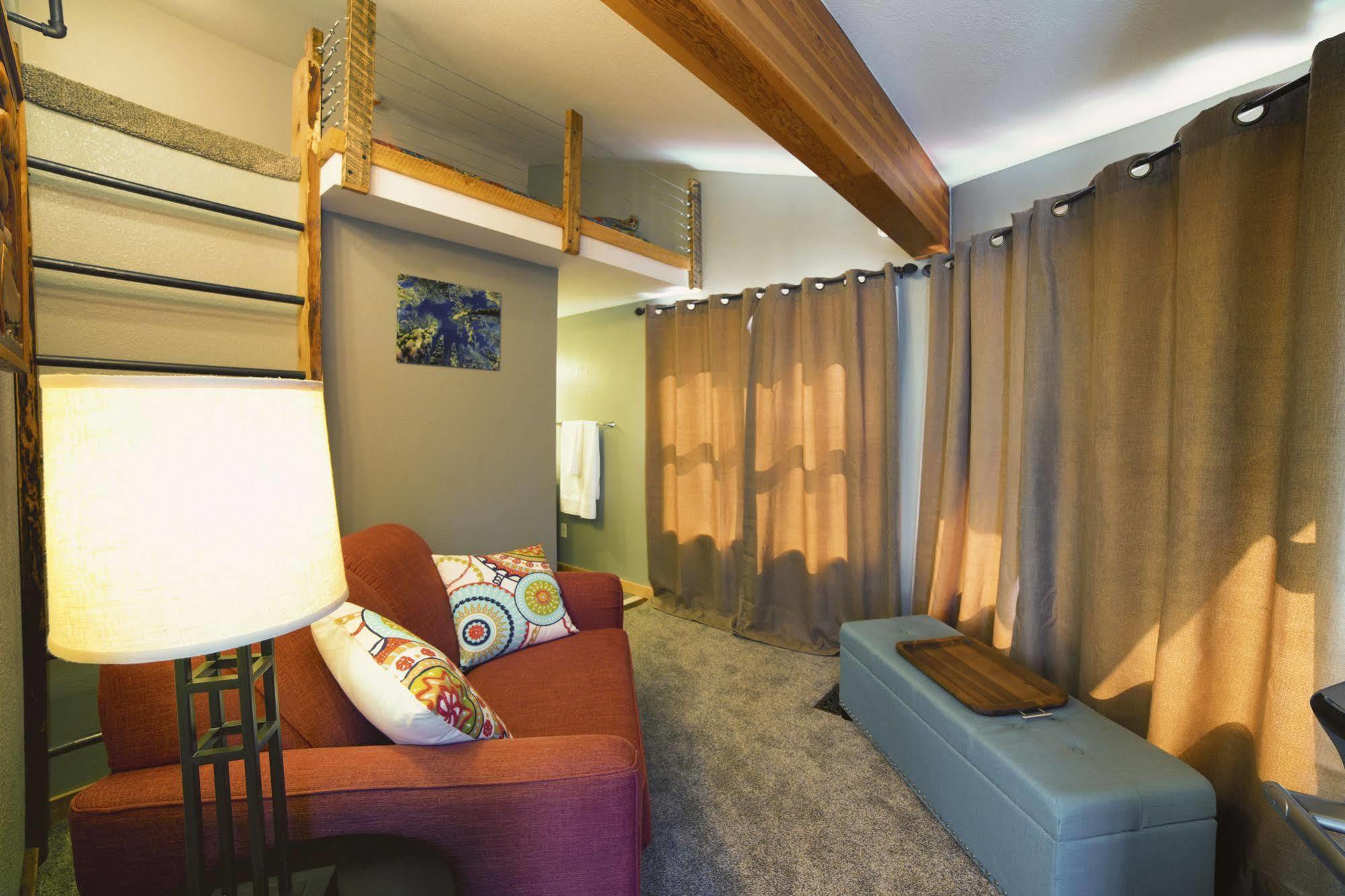 Ski Inn Гирдвуд Экстерьер фото